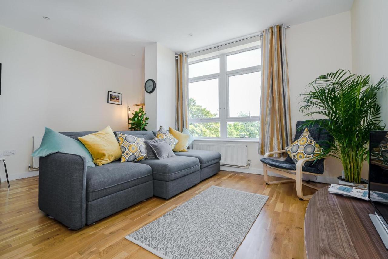 Panorama Apartments By Mesh Accommodation Short & Long Term Lets Ashford For Contractors Or Corporate Stays Екстериор снимка